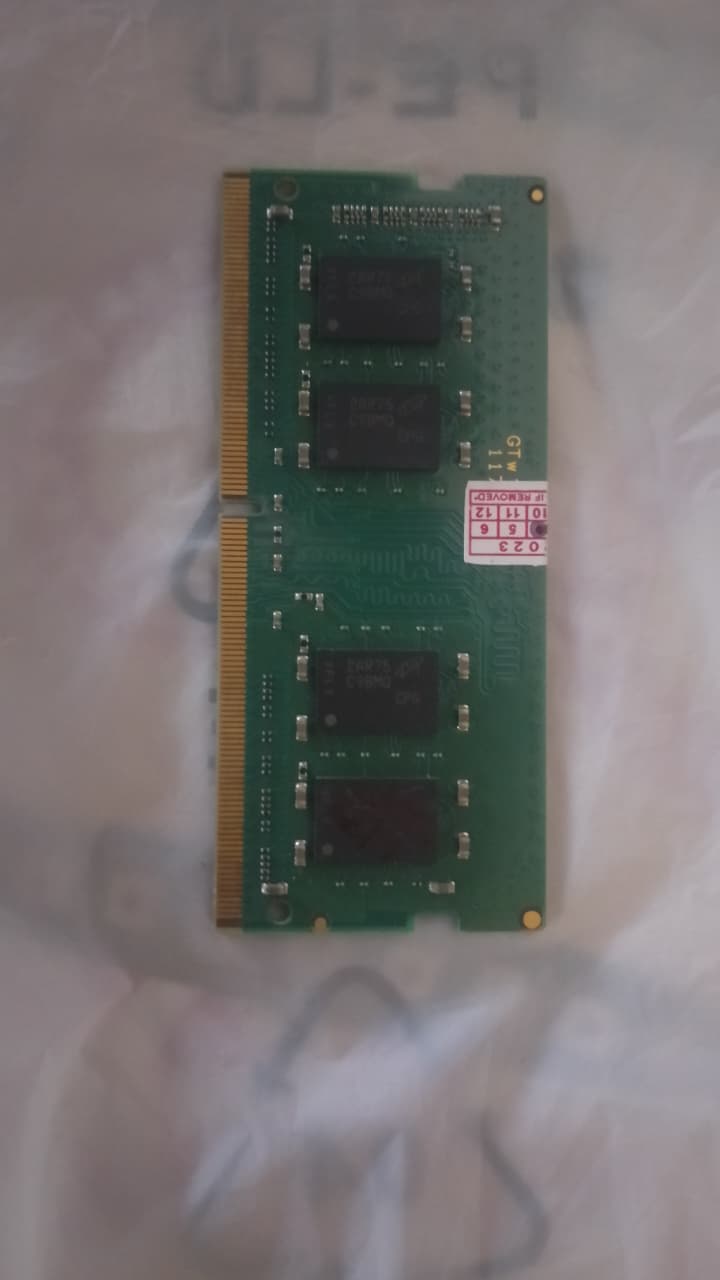 Crucial 8GB DDR4 2666MHZ SODIMM Used Laptop RAM