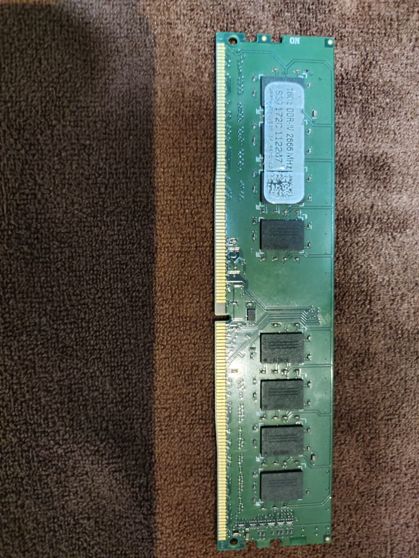 SK hynix 16GB DDR4 2666 MHz Desktop Used RAM