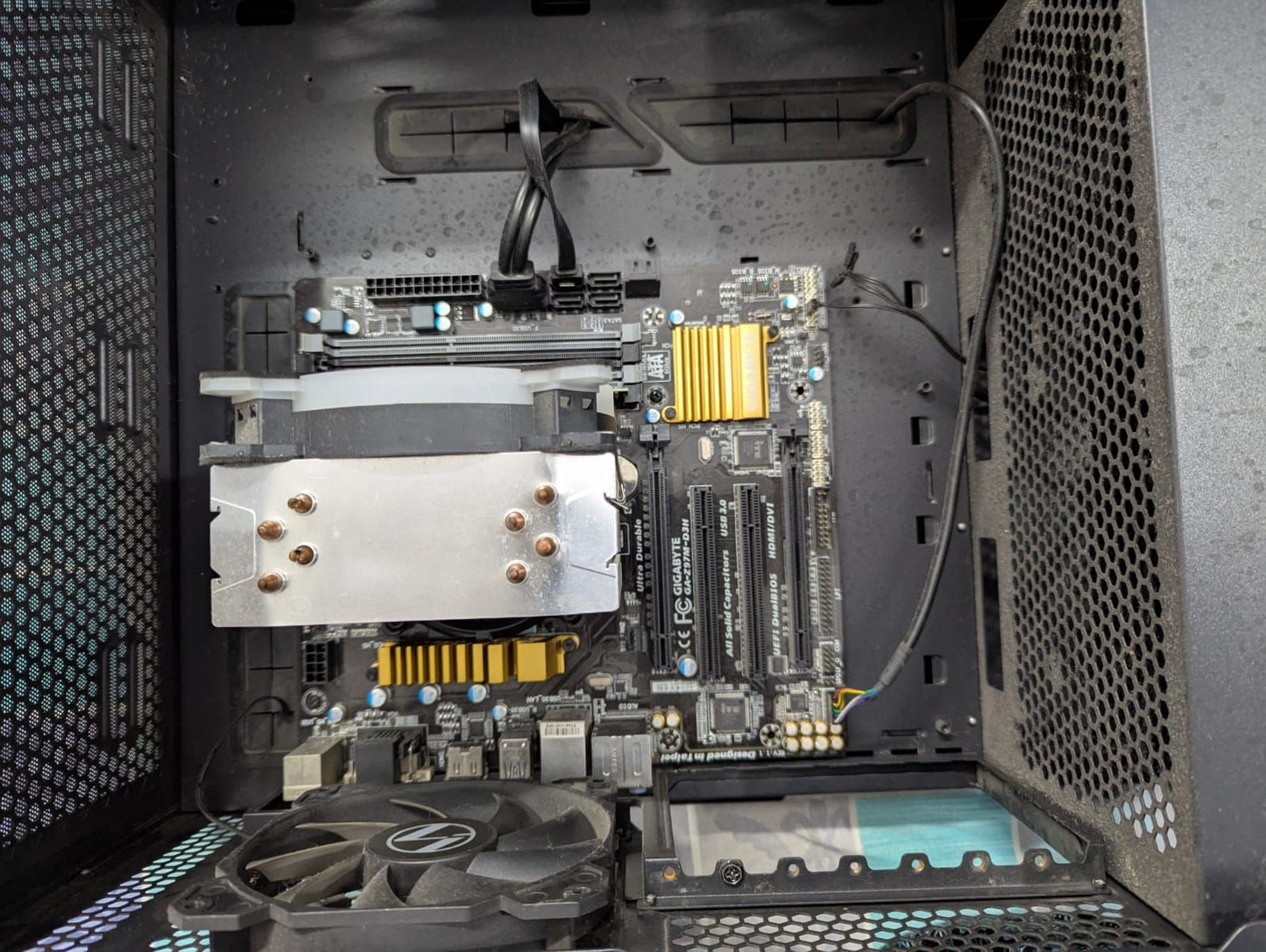 Intel Core i7 4770K Upto 3.9 GHz 4 Cores 8 Threads Used CPU