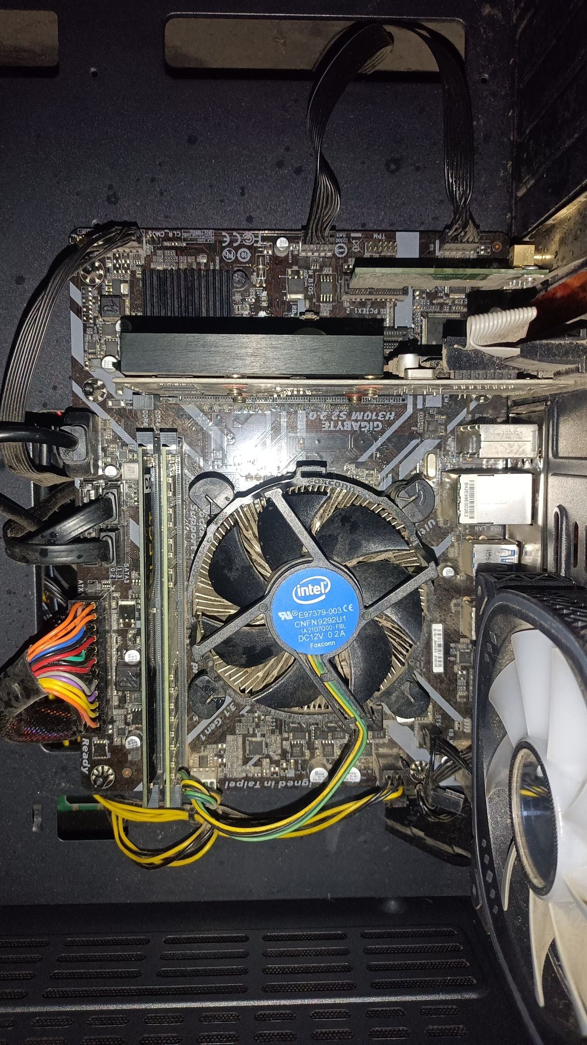 Intel I3-9100F 3.6 GHz Upto 4.2 GHz LGA 1151 Socket 4 Cores 4 Threads Used CPU