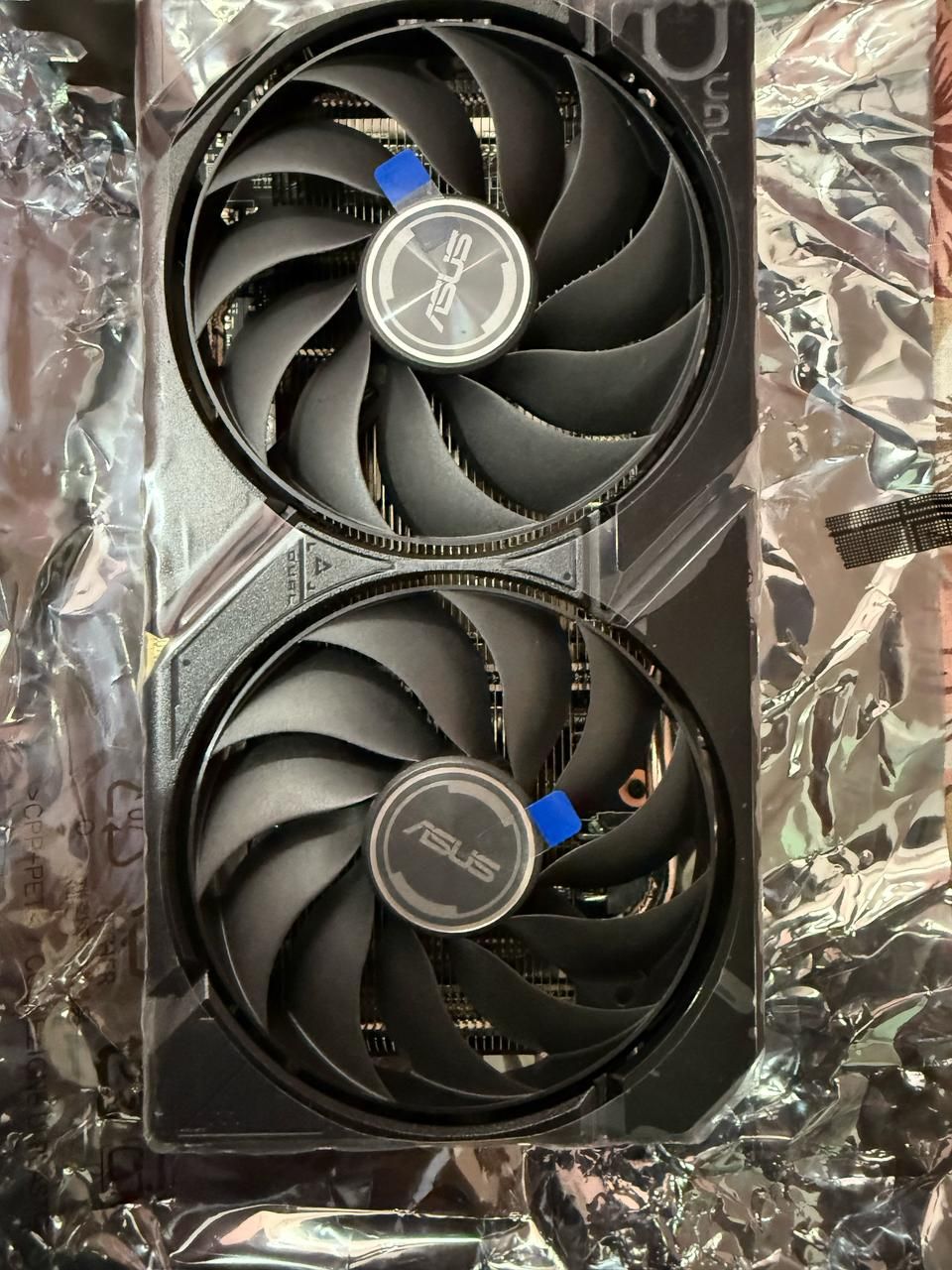 ASUS Dual RX 9060 XT 8GB GDDR6 New, Open Box GPU