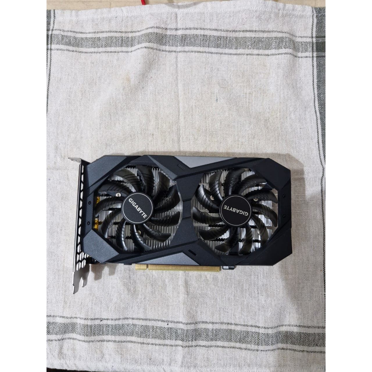 Gigabyte GeForce RTX 3050 WINDFORCE OC 6GB New, Open Box GPU