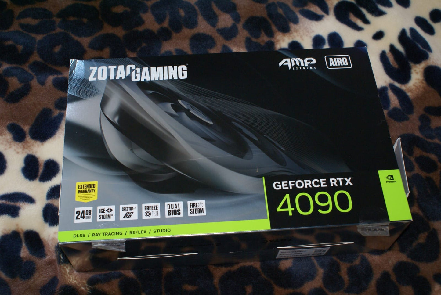 ZOTAC GAMING GeForce RTX 4090 AMP Extreme AIRO 24GB Open Box GPU