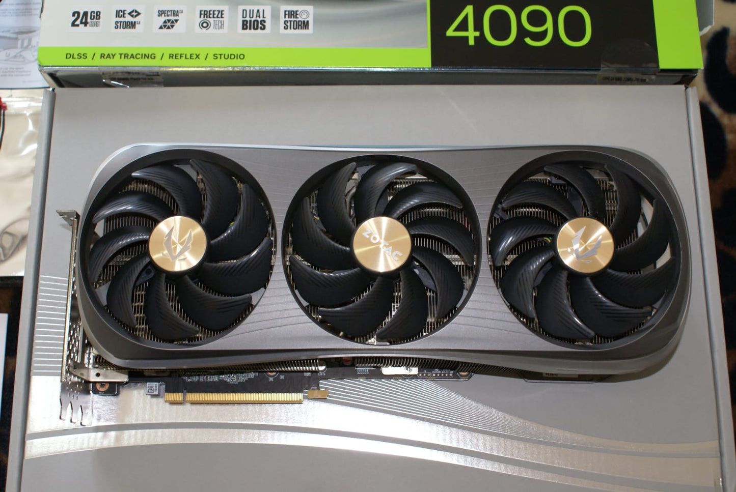 ZOTAC GAMING GeForce RTX 4090 AMP Extreme AIRO 24GB Open Box GPU