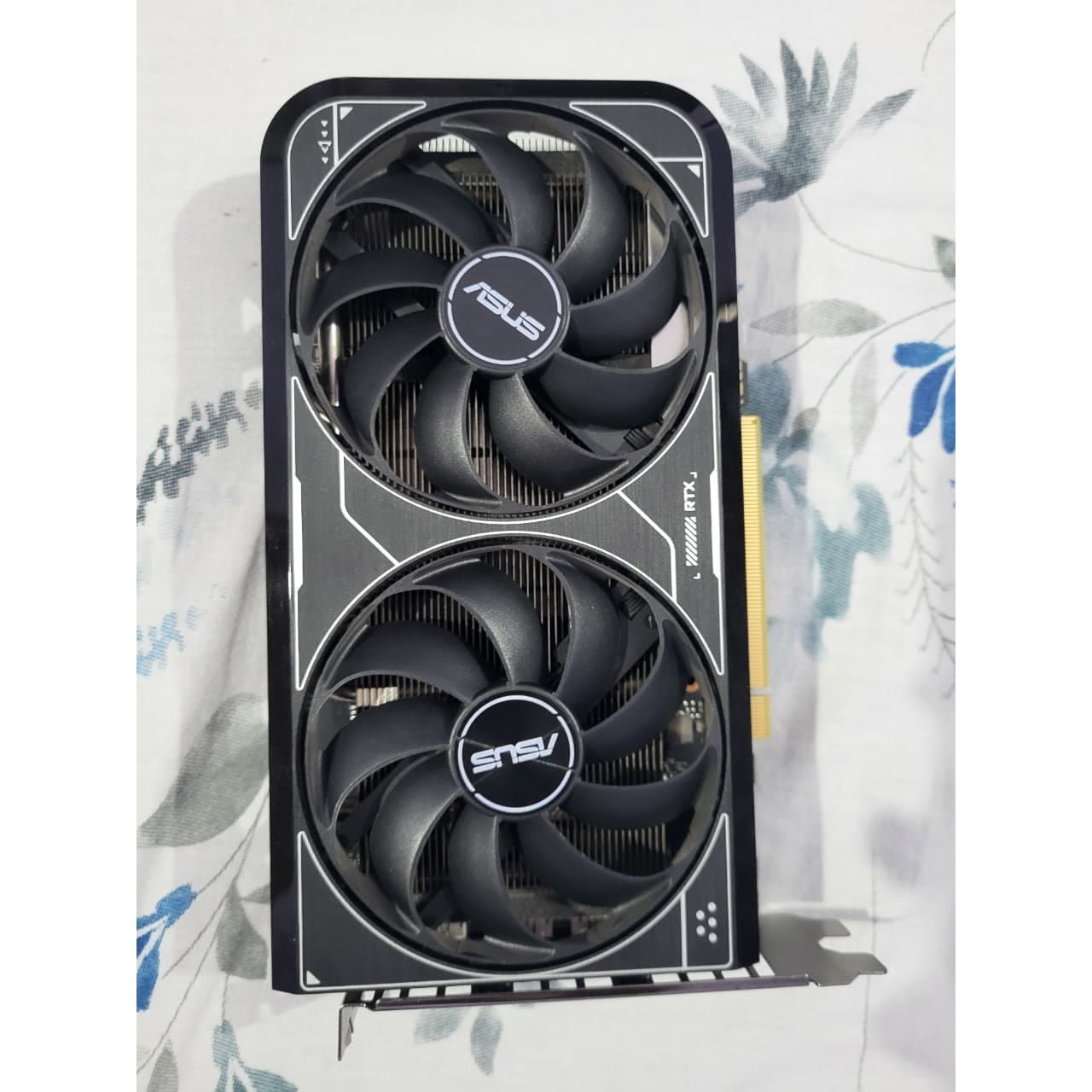 ASUS Dual GeForce RTX 4060 V2 OC Edition 8GB New, Open Box GPU