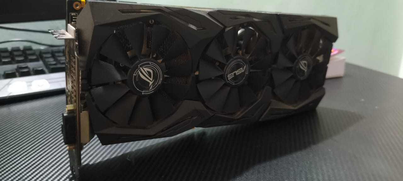 ASUS GeForce Rog Strix GTX 1070 Triple Fans 8GB Used GPU