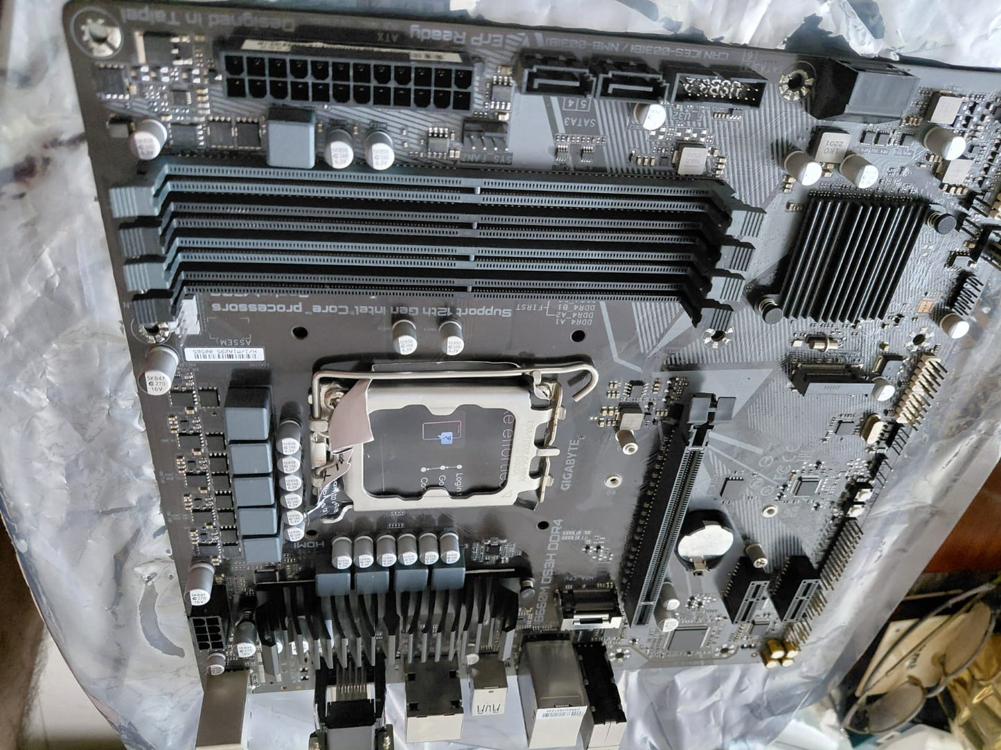 GIGABYTE B660M DS3H DDR4 B660/ Intel 12th gen/LGA 1700 Used Motherboard