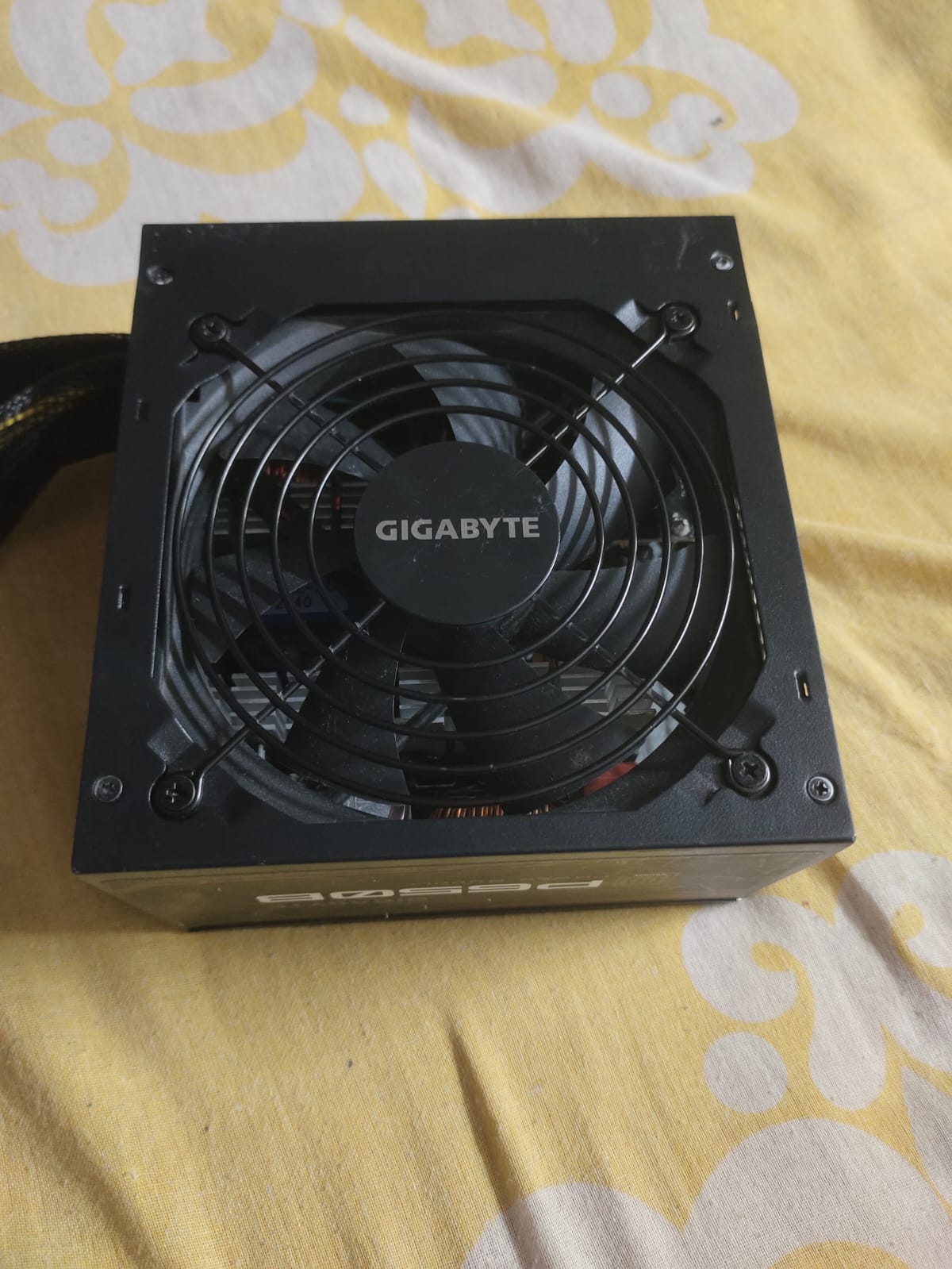 GIGABYTE P650B 650 Watts 80 Plus Bronze Power Supply Used PSU