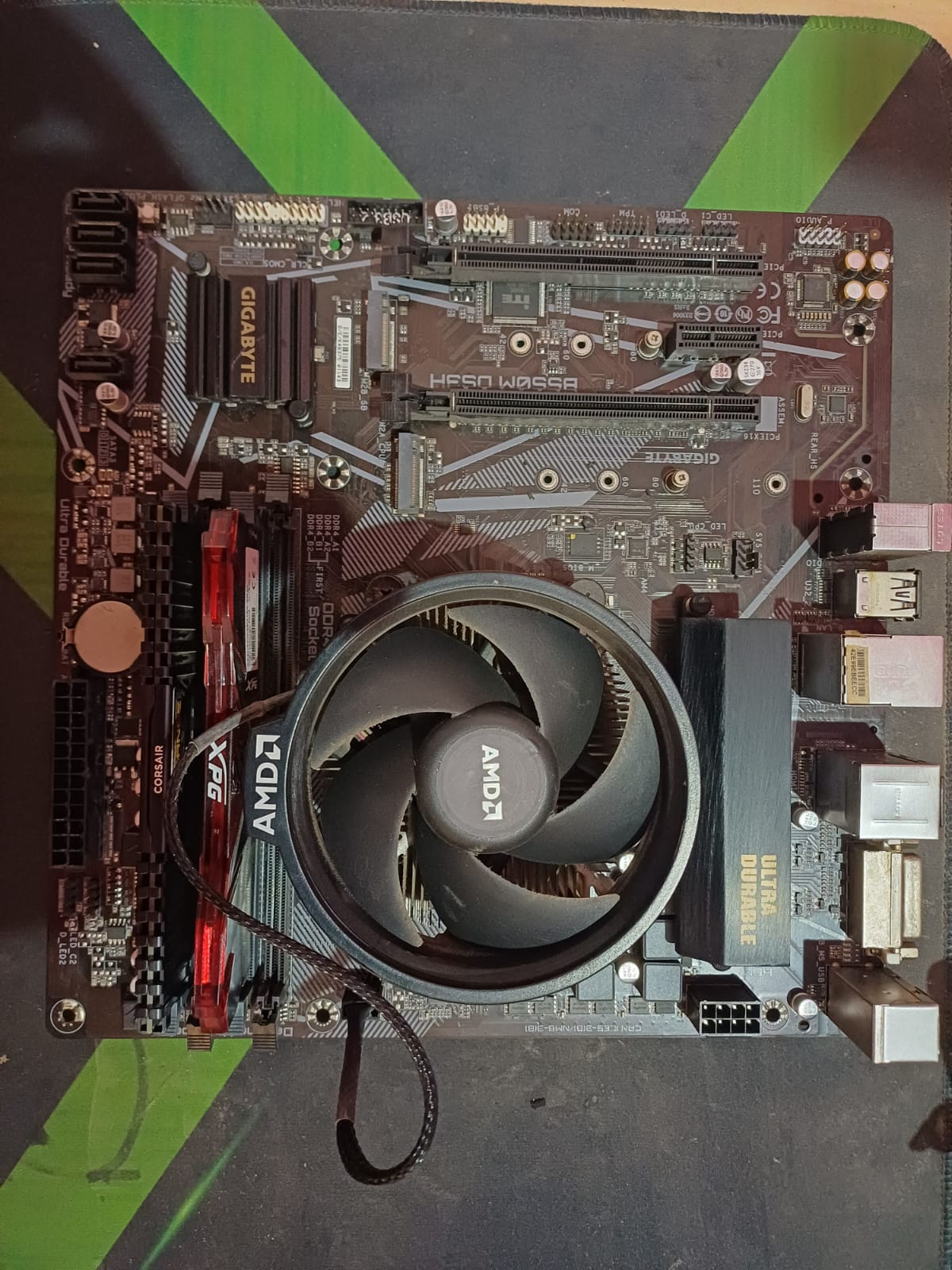 AMD Ryzen 3 3100 + Gigabyte b550m ds3h DDR4 (Processor+Motherboard) COMBO Used