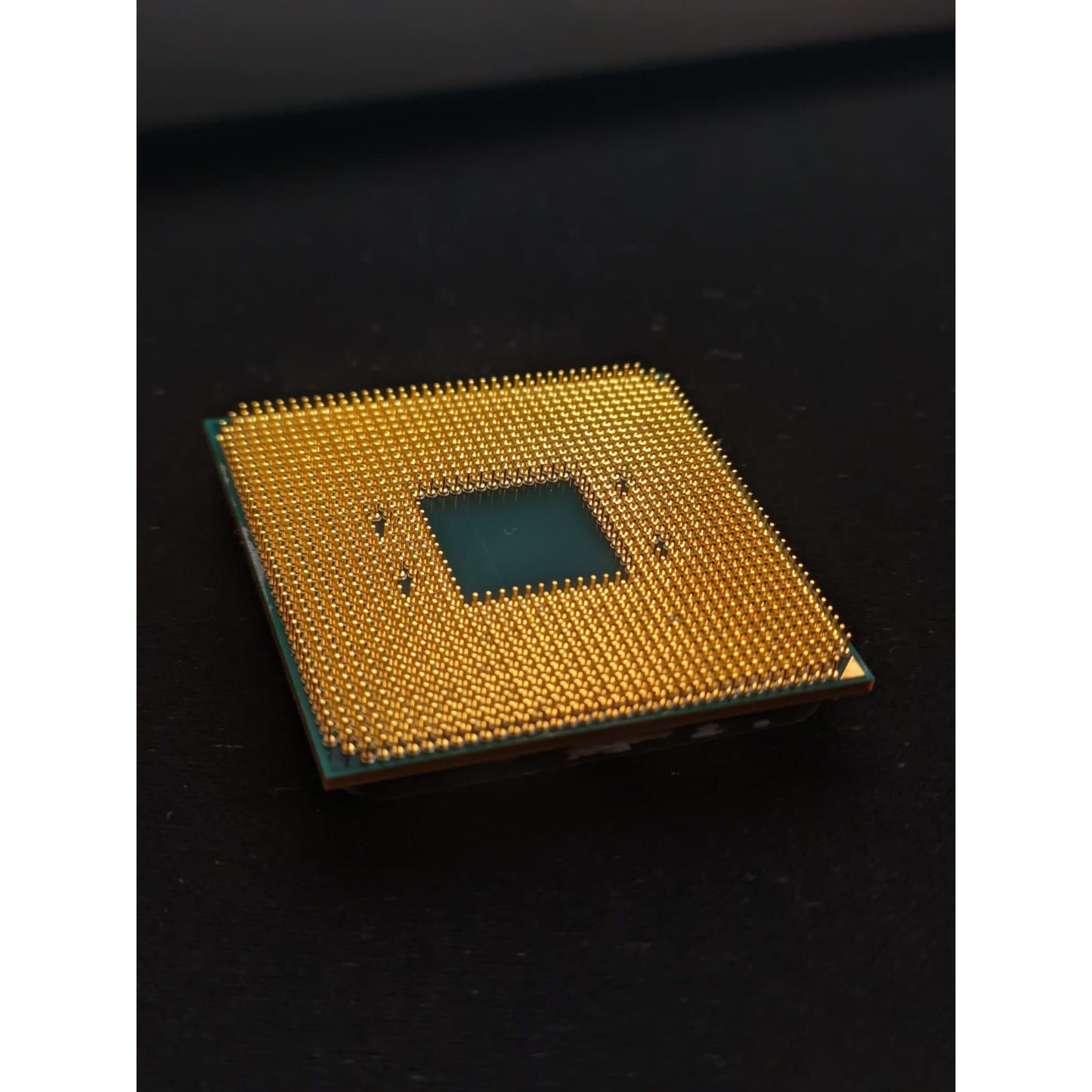 AMD Ryzen 5 5600T 4.5 GHz AM4 Socket 6 Cores 12 Threads Used CPU