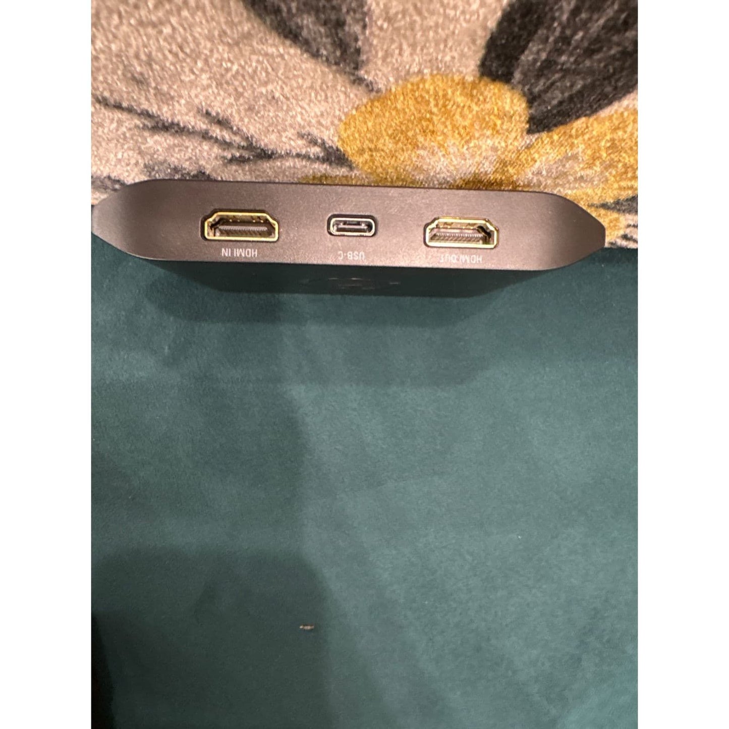 Elgato HD60 X - Stream and Record in 1080p60 HDR10 or 4K60 with Ultra-Low Latency on PC and Console Used Capture card