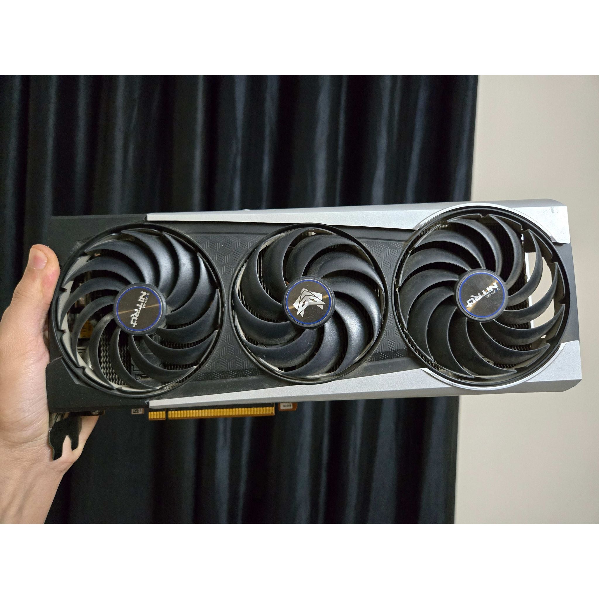 Buy the Sapphire Nitro+ AMD Radeon RX 6700 XT 12 GB Used GPU