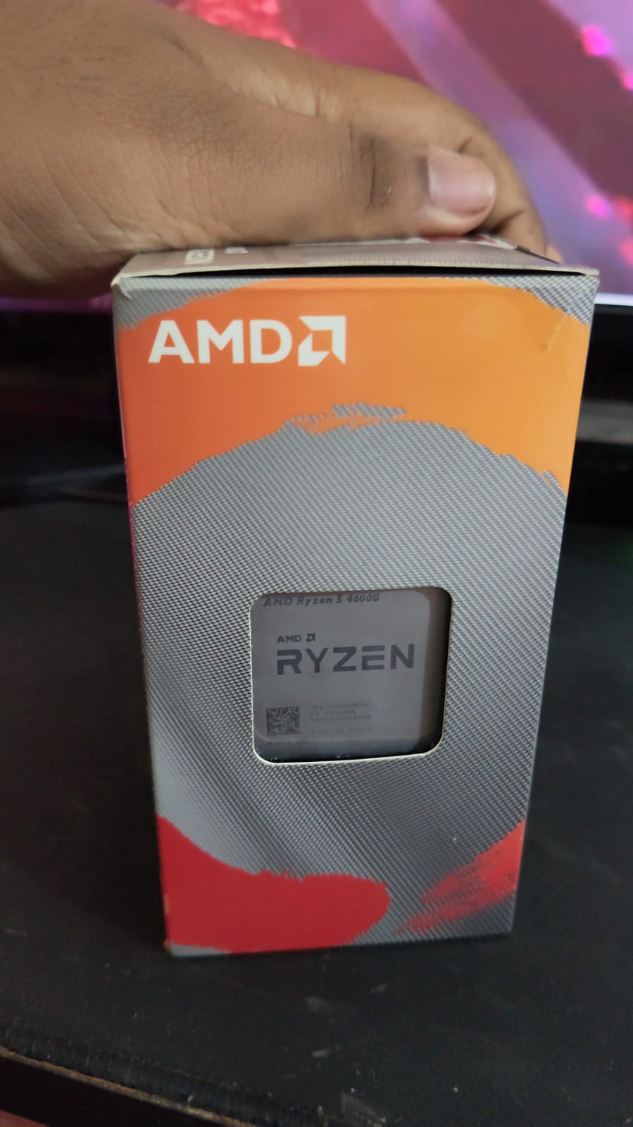 AMD RYZEN 5 4600G 6 Core, 12 threads 4.2 GHZ Used CPU