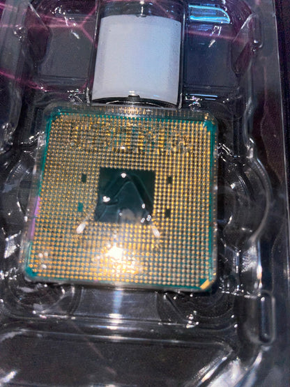 AMD RYZEN 5 3400G 4 Core, 8 threads 4.2 GHZ Used CPU