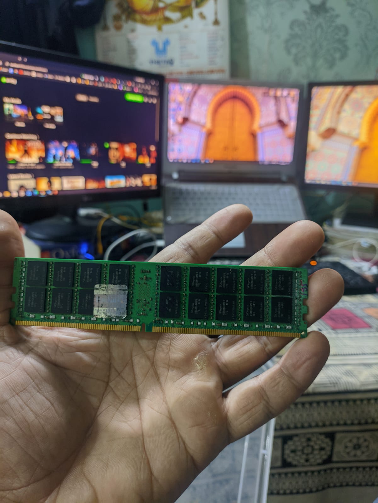 SK hynix 16GB DDR4 2133mhz ECC Registered server RAM (RDIMM) Used RAM