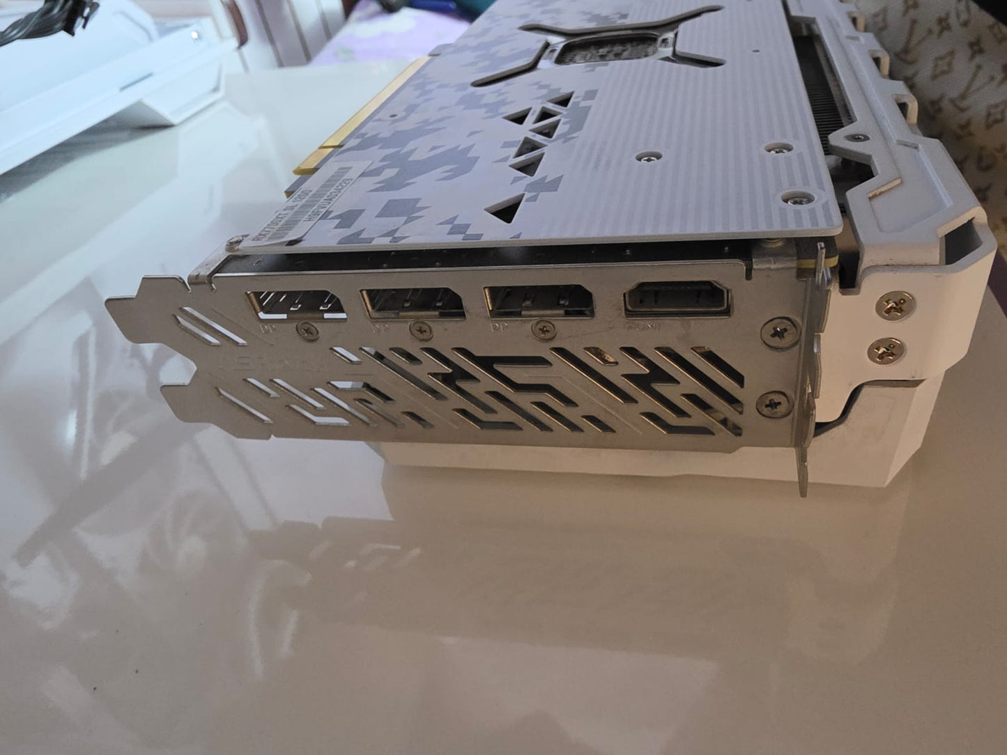 ASROCK Radeon RX 7700 XT Steel Legend OC 12GB Used GPU