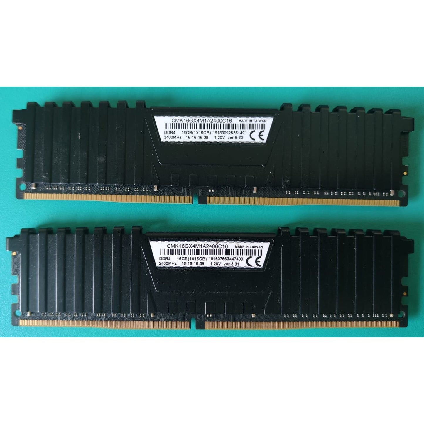 Corsair Vengeance LPX 32GB (16GB X 2) DDR4 2400MHZ CL16 Used RAM