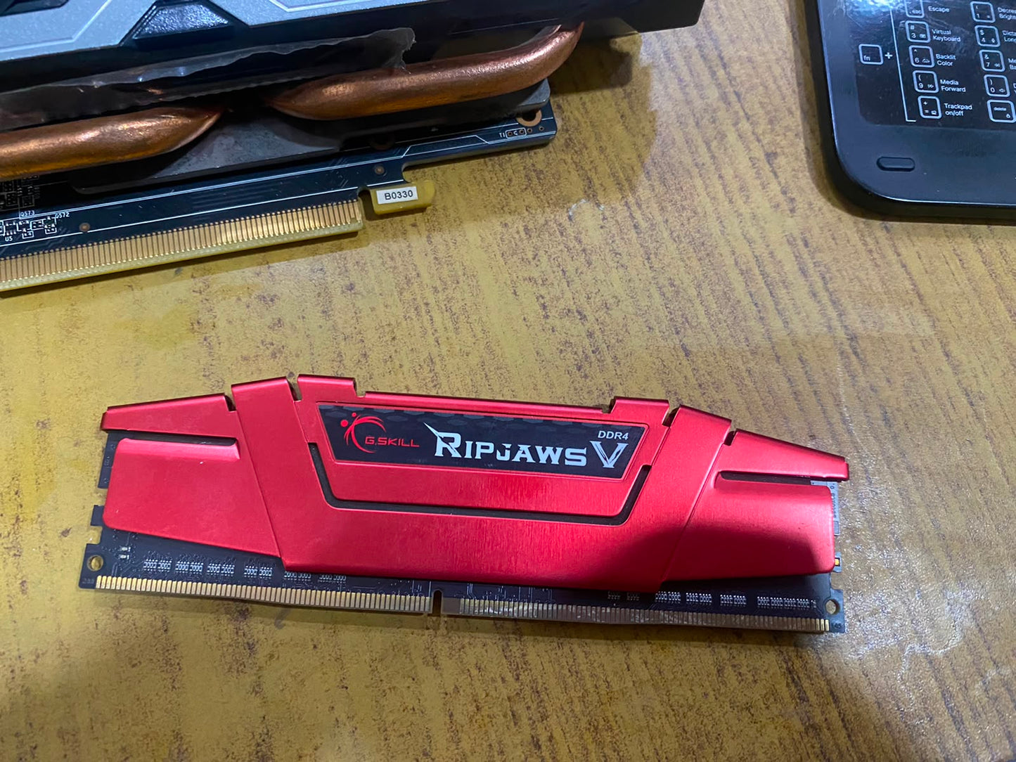 G.SKILL Ripjaws V 16GB DDR4 2400MHZ C15 Used RAM