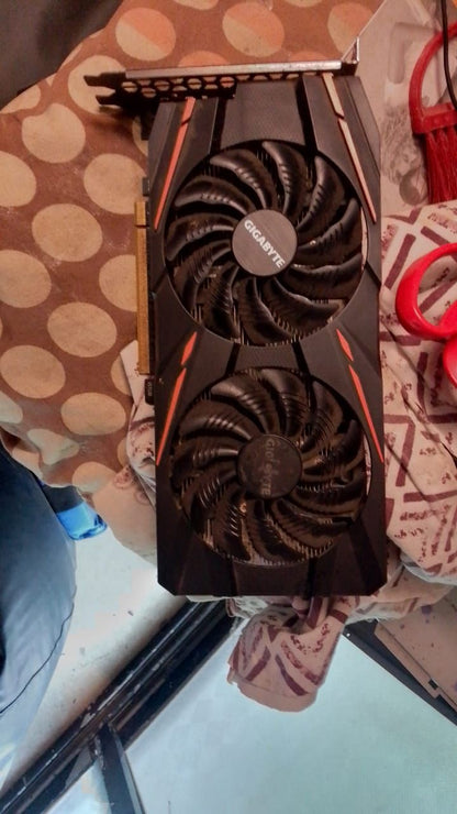 GIGABYTE RX 570 Gaming 2X Windforce Fans 8GB Used GPU