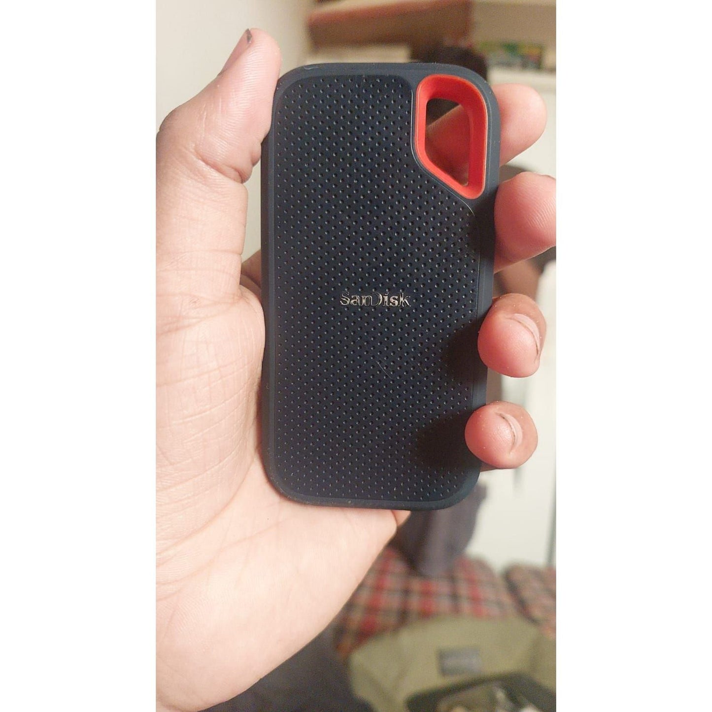 SanDisk 2TB Extreme Portable SSD, 800MB/s Read speed, USB 3.2 Used SSD - Computify.in