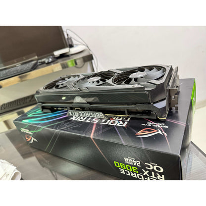ASUS ROG Strix RTX 3090 OC Edition 24GB buffed-up design Used GPU