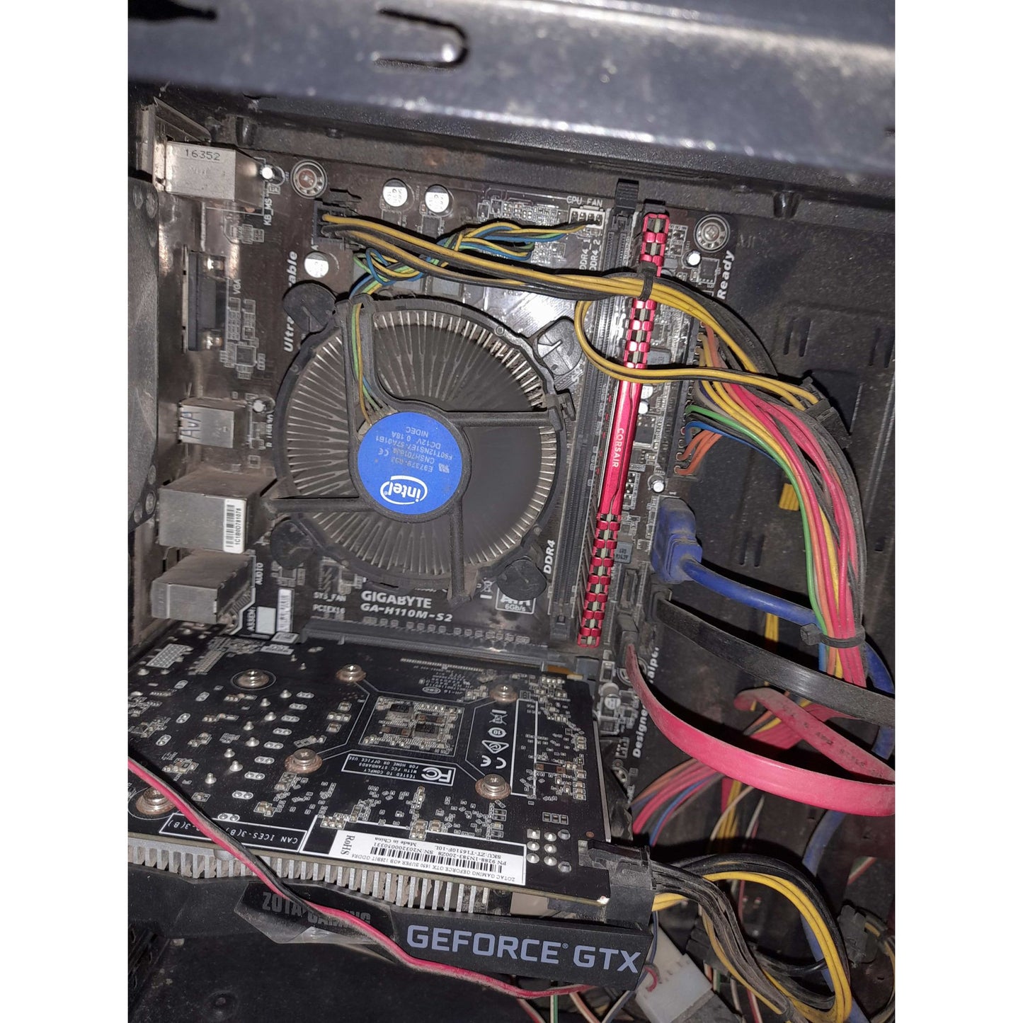 Intel i3 6098p 6th gen + Gigabyte h110m-s2 + 8GB DDR4 ram (Processor+Motherboard+Ram) COMBO Used