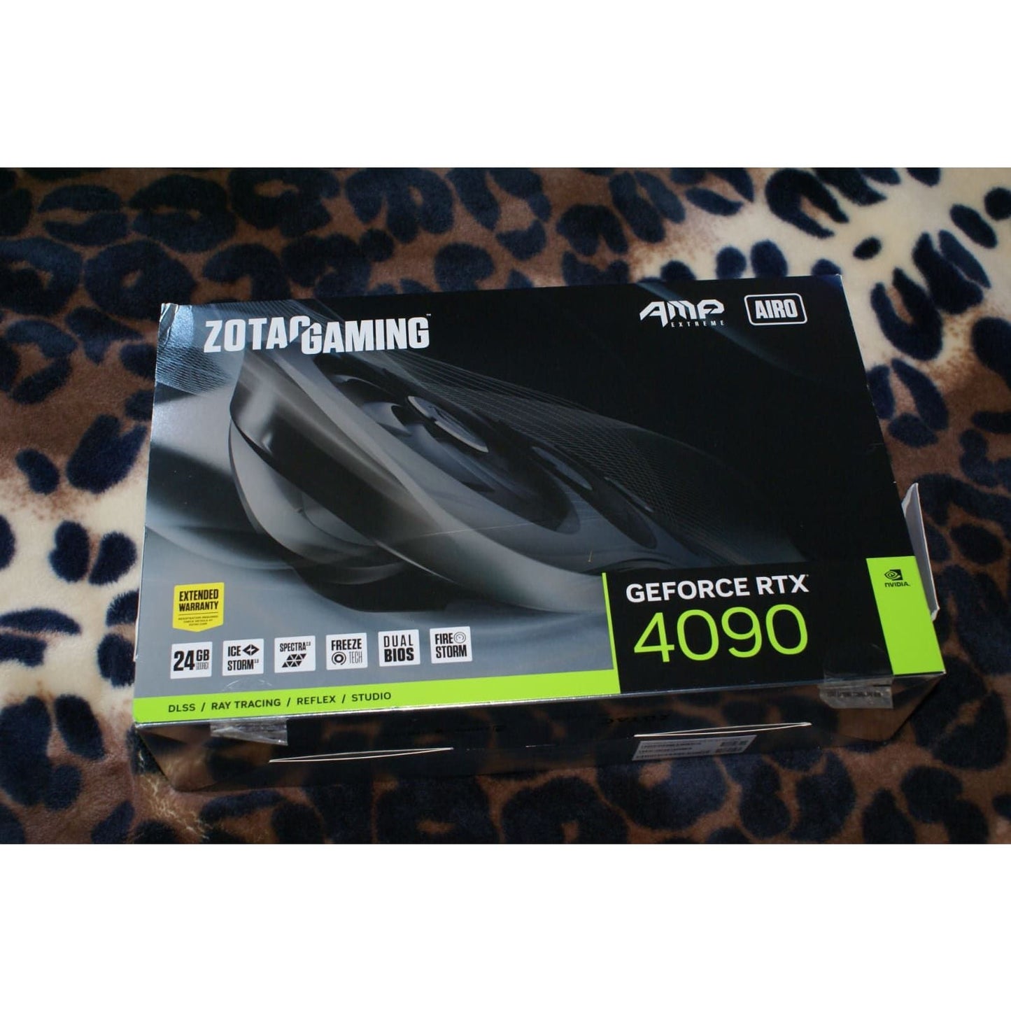 ZOTAC GAMING GeForce RTX 4090 AMP Extreme AIRO 24GB Open Box GPU
