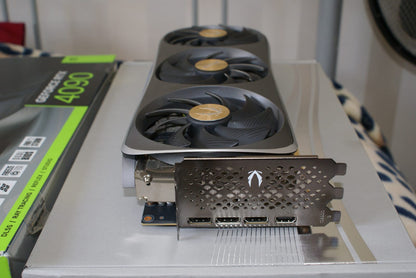ZOTAC GAMING GeForce RTX 4090 AMP Extreme AIRO 24GB Open Box GPU