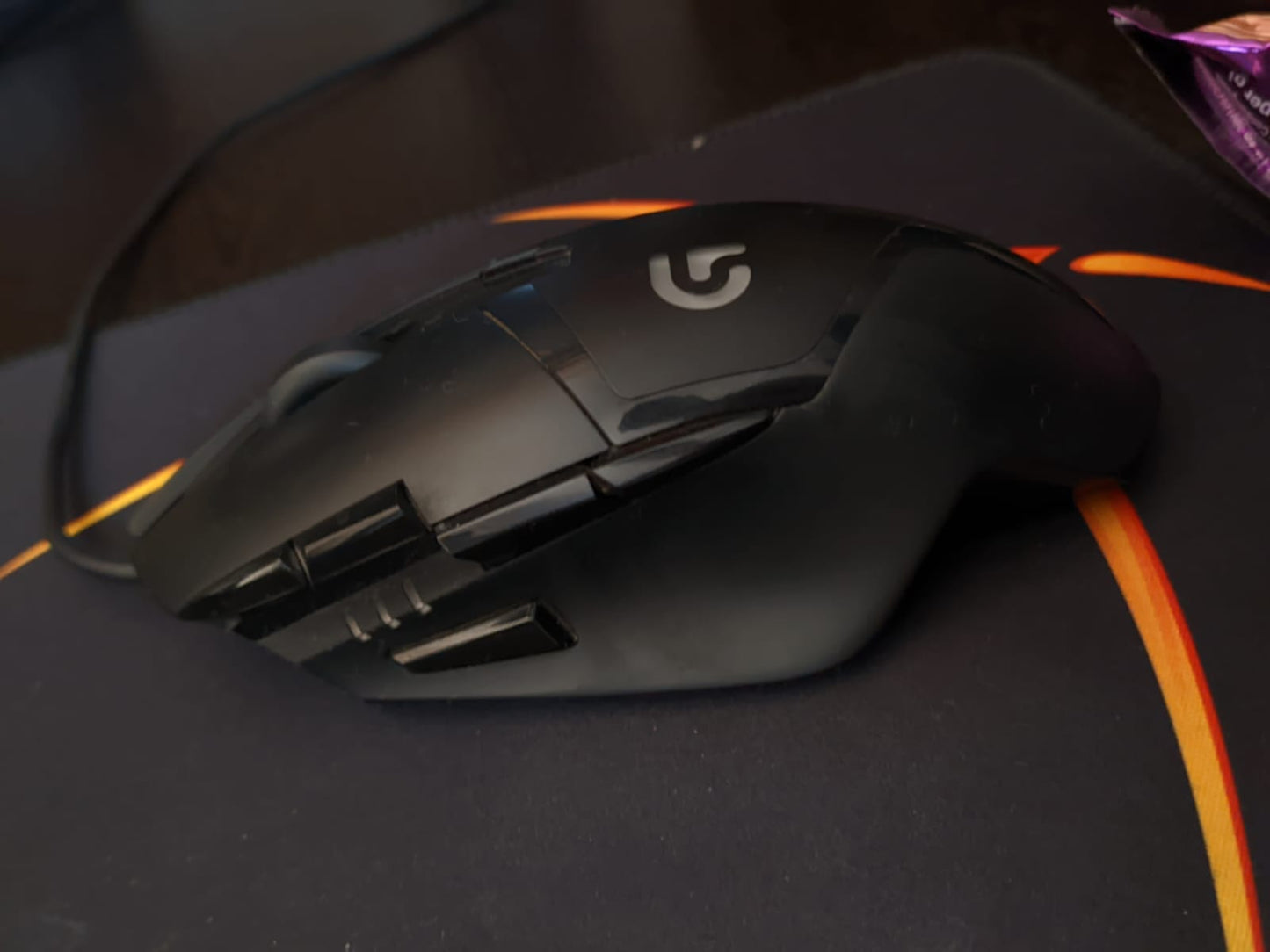 Logitech G402 Hyperion Fury, 4,000 DPI, Lightweight, 8 Programmable Buttons Used Mouse