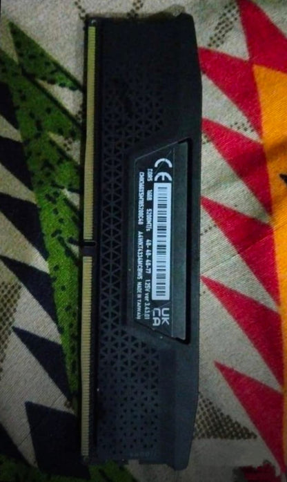 CORSAIR Vengeance 16GB (1x16GB) DDR5 DRAM 5200MHz Used RAM