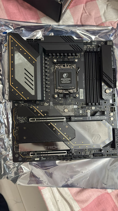 ASRock AMD X870E Taichi  Socket AM5 Dual Channel DDR5 Used Motherboard