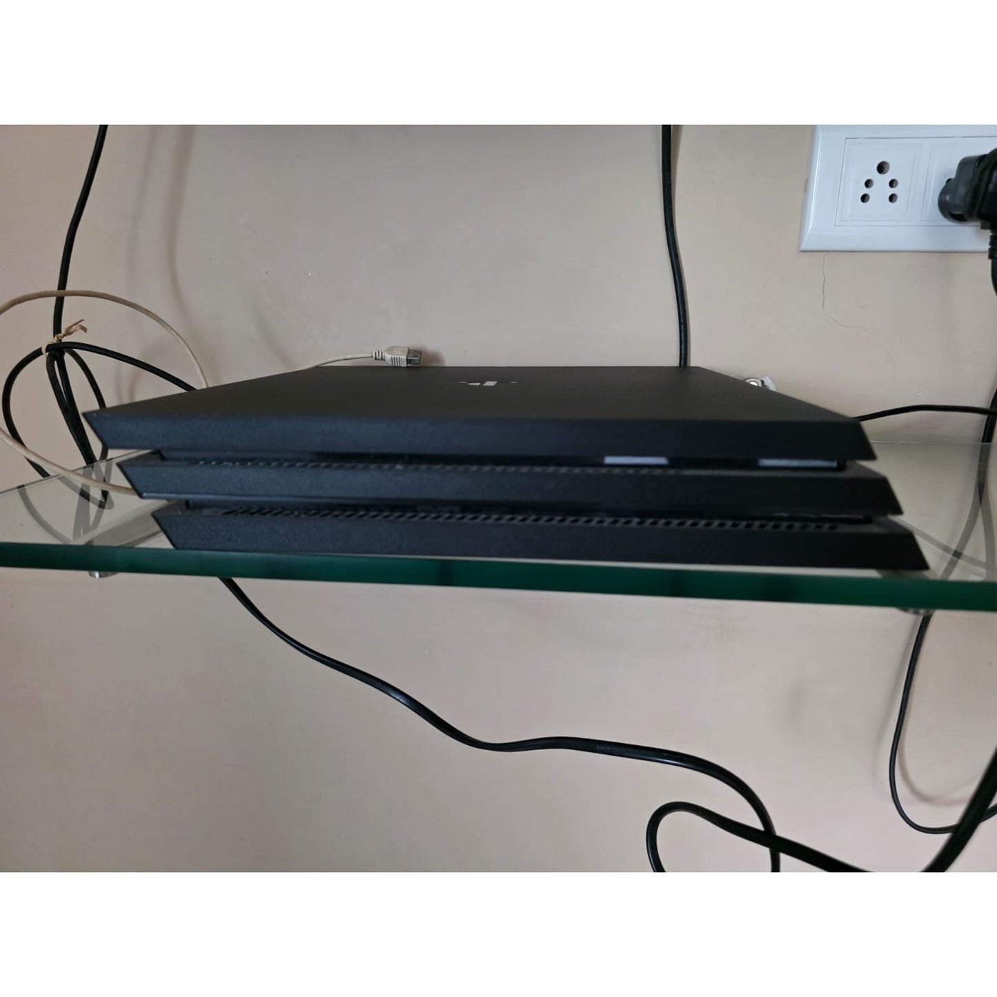 SONY PlayStation 4 (PS4) Pro 1 TB Used Gaming Console