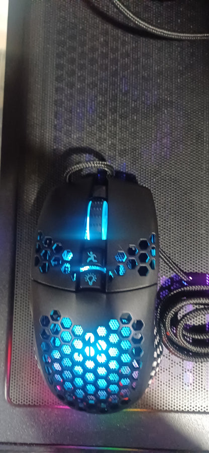 SOLAKAKA RGB with Honeycomb Shell Adjustable 12800 DPI 7 Programmable Buttons Lightweight Gaming Used Mouse