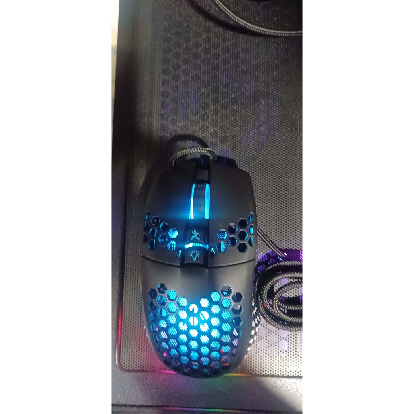 SOLAKAKA RGB with Honeycomb Shell Adjustable 12800 DPI 7 Programmable Buttons Lightweight Gaming Used Mouse