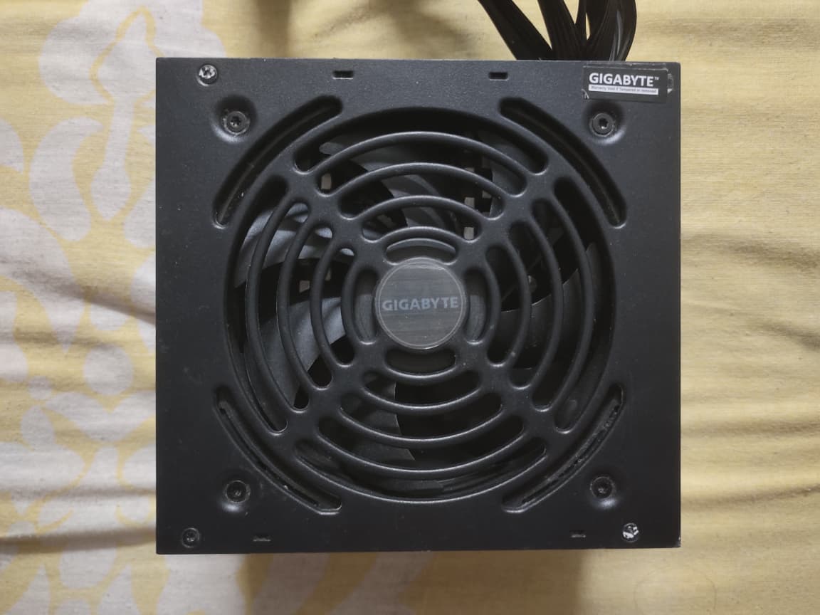 GIGABYTE P450B 450 Watts 80 Plus Bronze Power Supply Used PSU