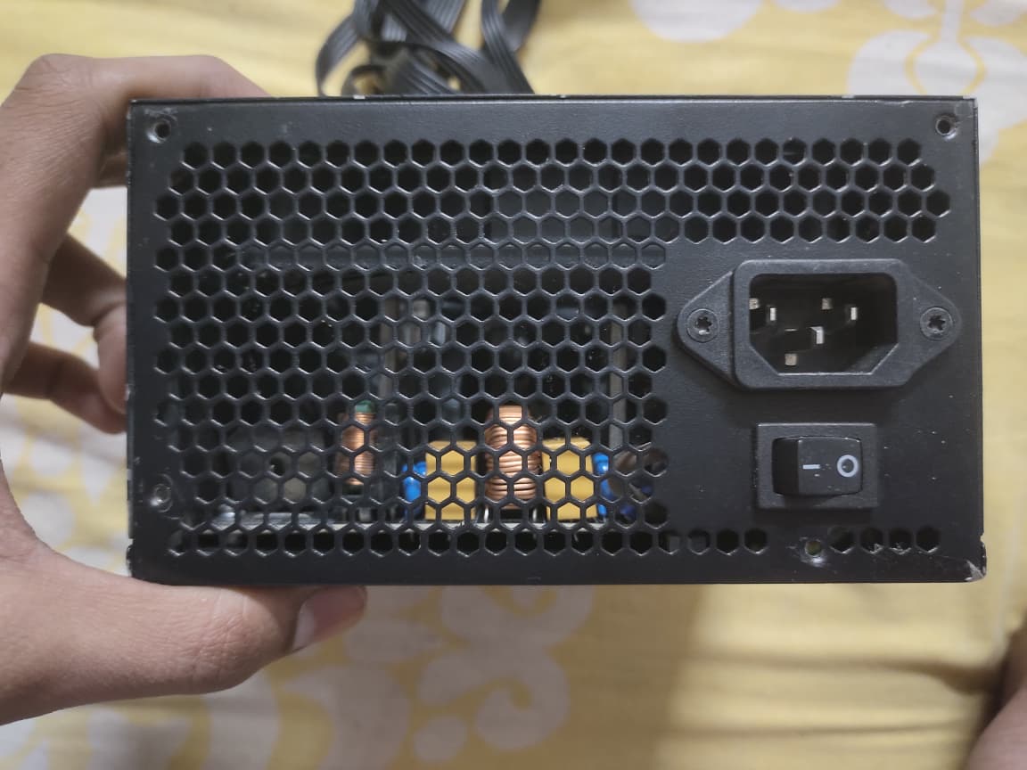 GIGABYTE P450B 450 Watts 80 Plus Bronze Power Supply Used PSU