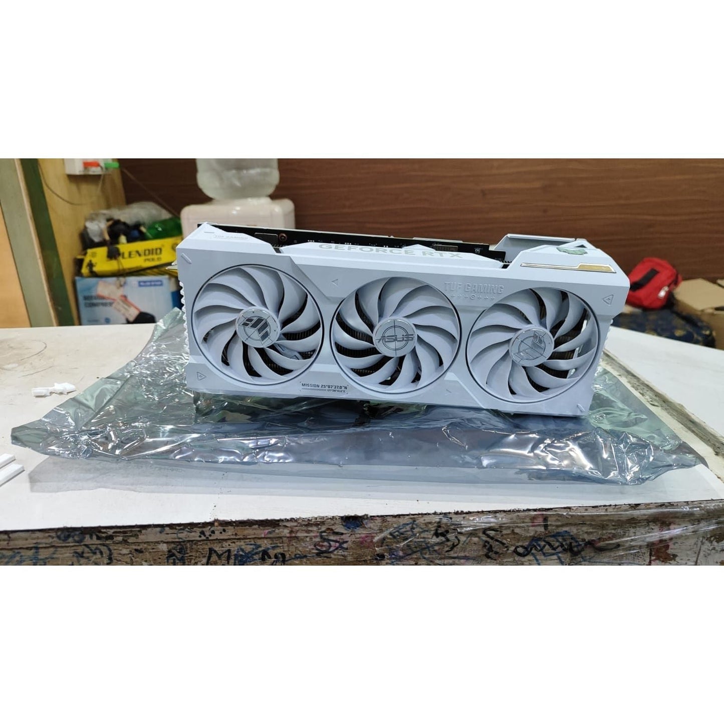ASUS TUF Gaming RTX 4070 Ti SUPER BTF WHITE OC Edition 16GB Used GPU