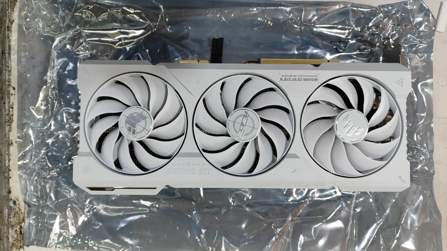 ASUS TUF Gaming RTX 4070 Ti SUPER BTF WHITE OC Edition 16GB Used GPU
