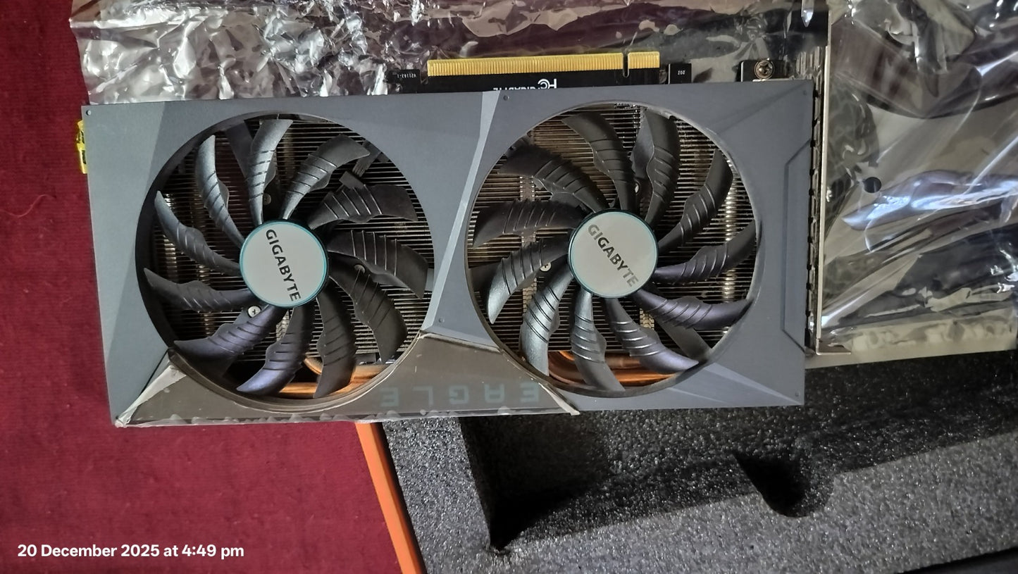 GIGABYTE GeForce RTX 3060 Eagle OC Edition 12GB 2X WINDFORCE Fans Used GPU