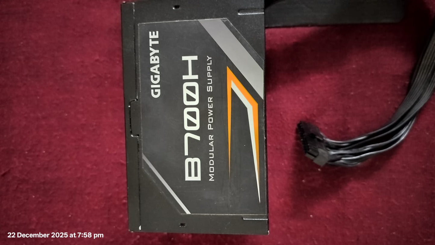 GIGABYTE GP-B700H 700 Watts 80 Plus Bronze Semi-Modular Power Supply Used PSU