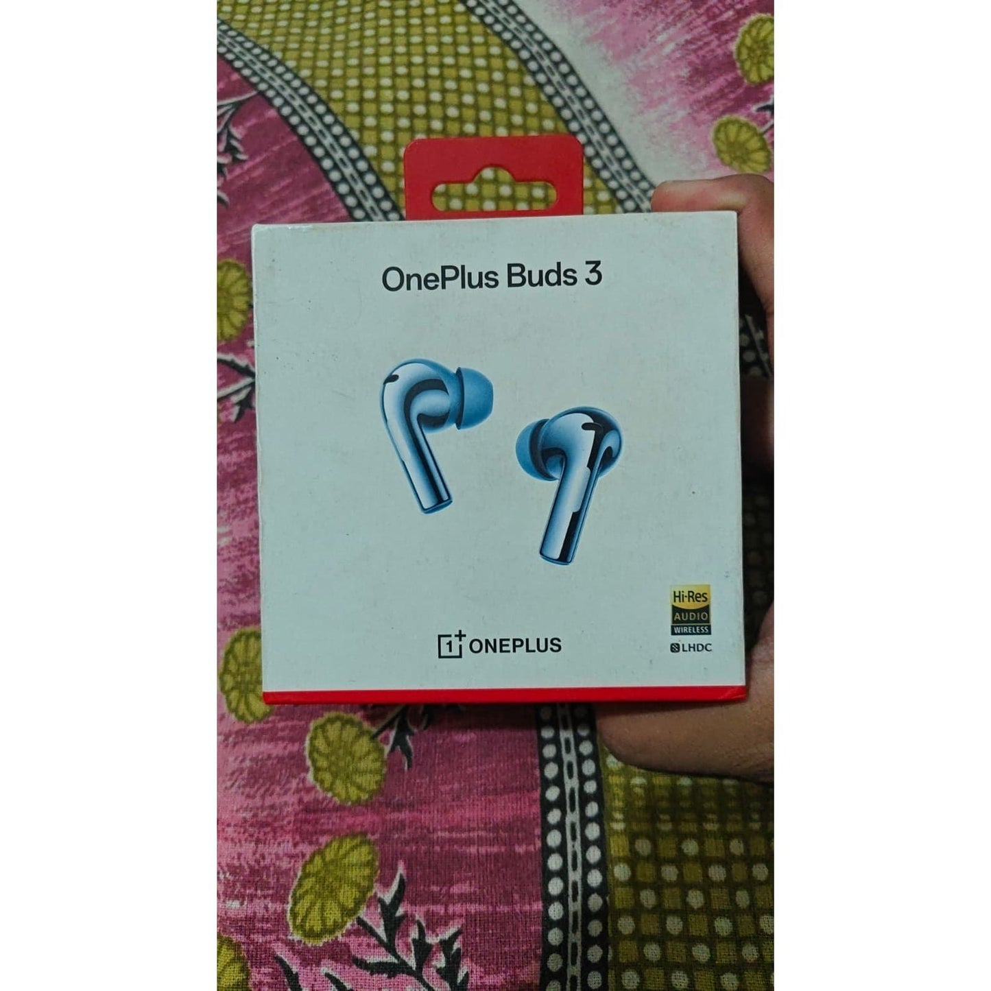 OnePlus Buds 3 Truly Wireless Bluetooth Earbuds with Upto 49dB Smart Adaptive Noise Cancellation,Hi-Res Sound Used TWS - Computify.in