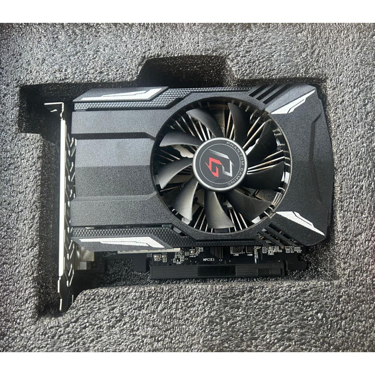 ASRock RX 550 Phantom Gaming 4GB GDDR5 Used GPU - Computify.in