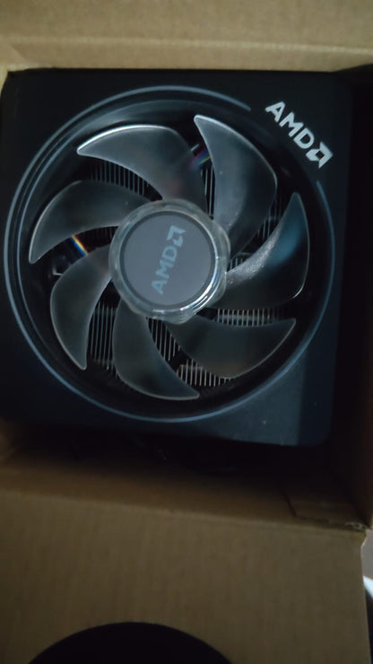 AMD Ryzen 7 7700  8 cores 16 Threads 40 MB Cache Upto 5.3 GHz AM5 Used CPU
