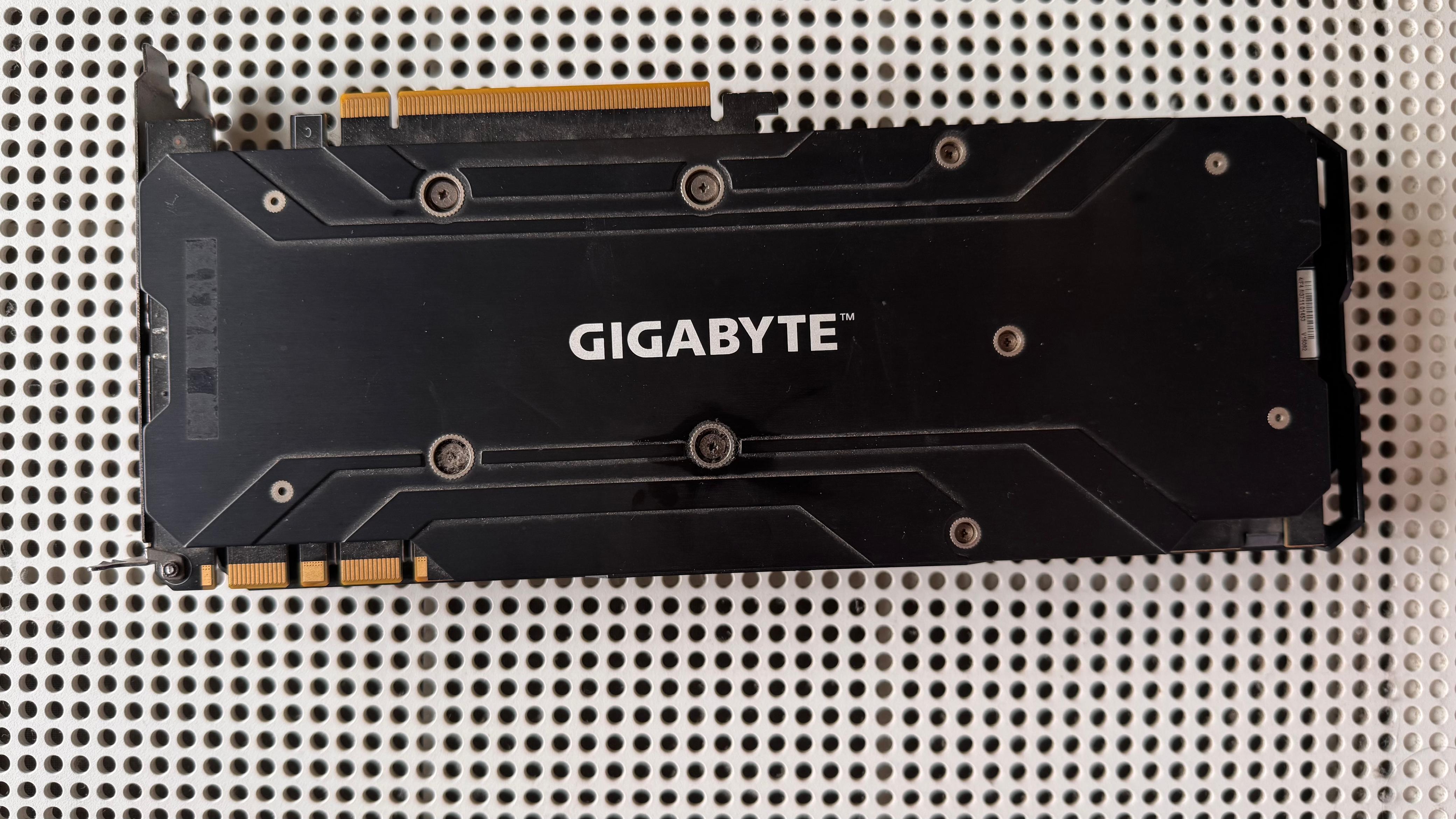 Buy the Gigabyte GeForce GTX 1080 Windforce OC GV 8GB Used GPU