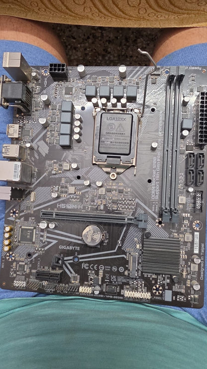 GIGABYTE H510M H Ultra Durable MicroATX Motherboard Used Motherboard