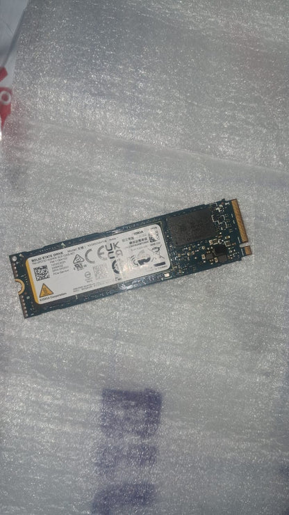 KIOXIA XG8 KXG80ZN84T09 4TB M.2 PCIe Gen4 NVMe READ SPEED 7000MB/s WRITE SPEED 5800MB/s 4TB Used SSD