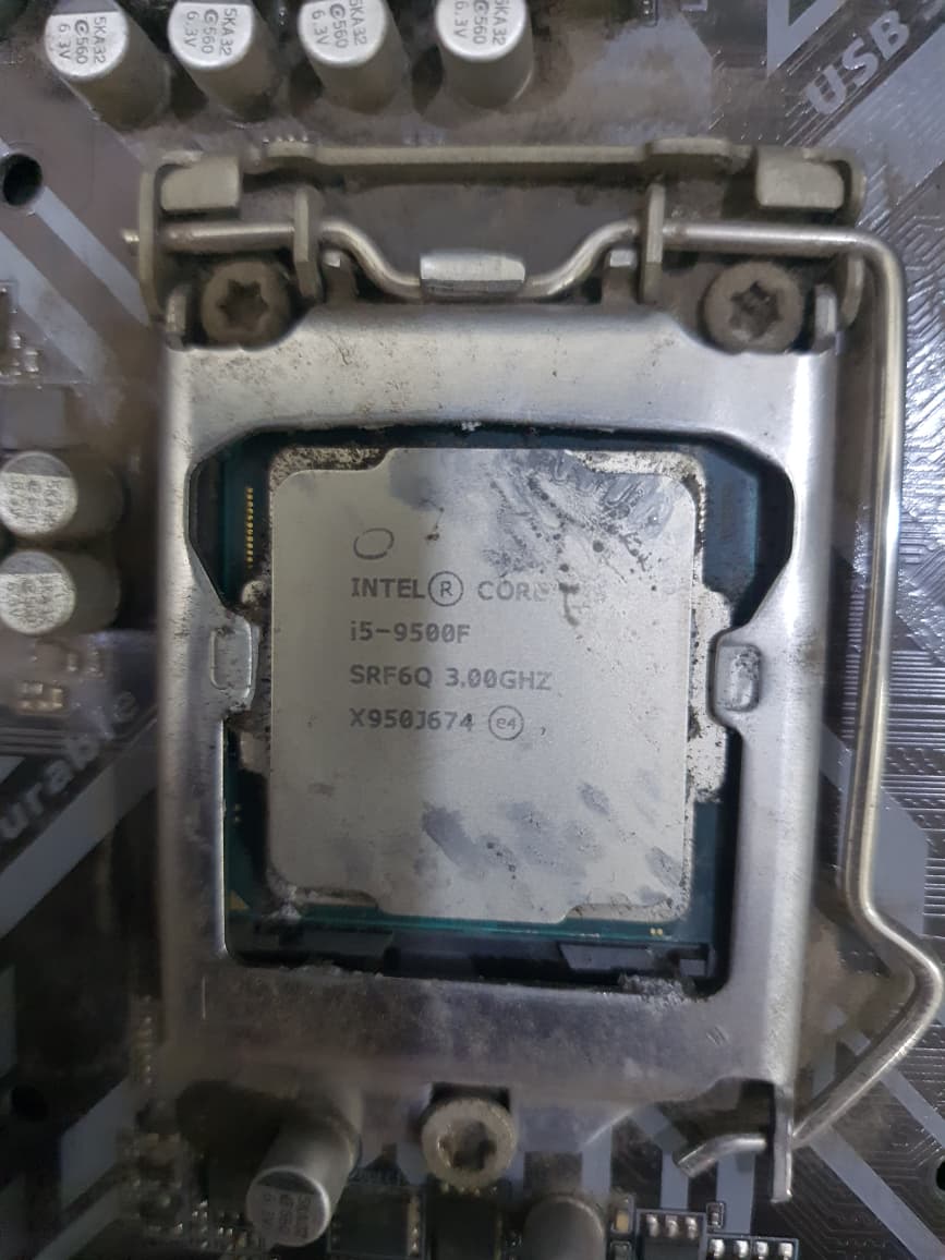 Intel Core i5-9500F + Gigabyte H310M S2 2.0 MOTHERBOARD (Processor+Motherboard) Used COMBO