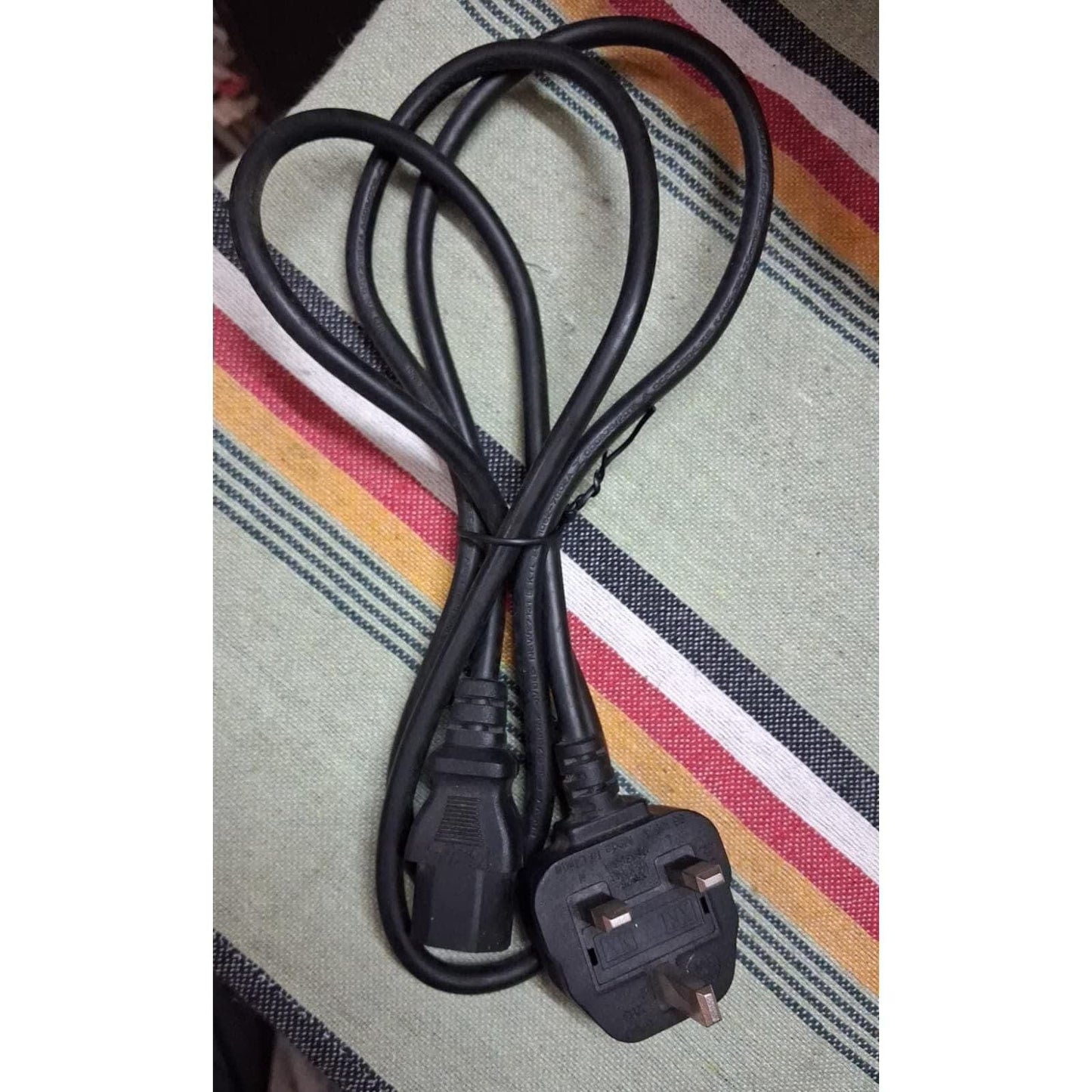 Cooler Master MWE 550 80 Plus Bronze Certified 550 Watts Used PSU - Computify.in