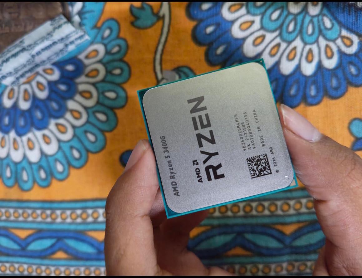 AMD RYZEN 5 3400G 4 Core, 4.2 GHZ + Gigabyte A520m K AM4 DDR4 (Processor+Motherboard) Used COMBO