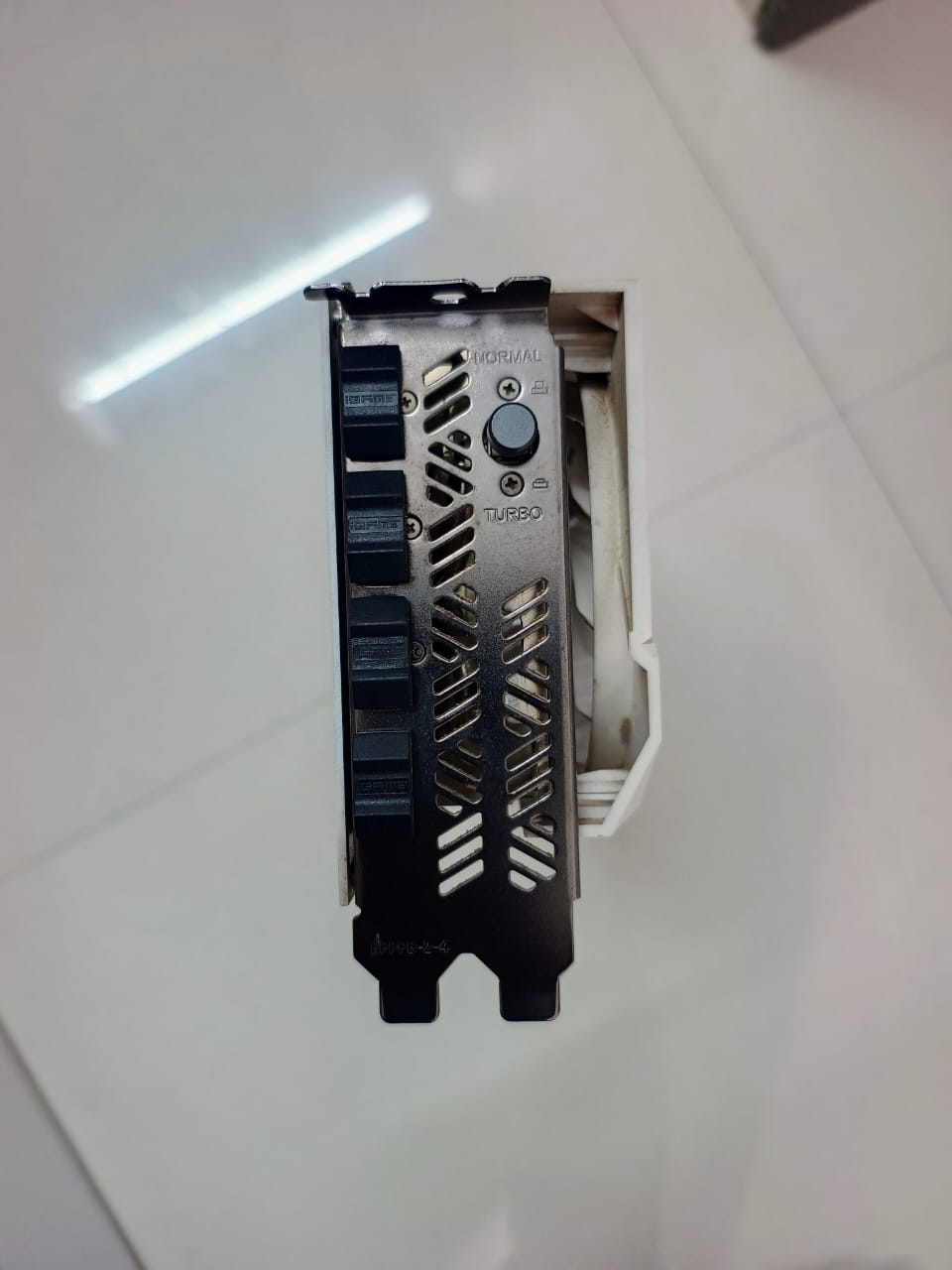 COLORFUL iGame GeForce RTX 3060 Ti Ultra W OC Triple Fan 8GB Used GPU